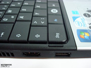 Gumminoppen um Display und Tastatur auf Abstand zu halten