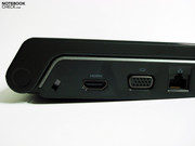 Kensington, HDMI, VGA und LAN liegen günstig positioniert weit hinten