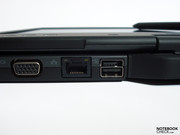 eigentümliche USB-Konstruktion mit zusätzlicher 5-poliger Stromversorgung
