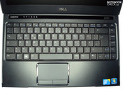 Die Tastatur hat große Tasten und ein gutes Layout