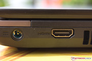 Neben HDMI kann das Travelmate die Bildschirminhalte ...