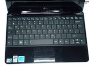 Gutes Tastaturlayout mit vielen Sonderfunktionen