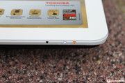 Die Status-LEDs befinden sich vorne,...