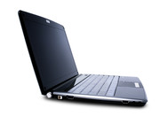 ...und bietet für ein Subnotebook für unter 600 Euro eine Menge "Notebook".