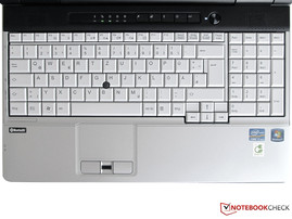 Tastatur mit 106 Tasten