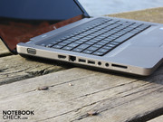 entsteht ein Notebook, das einiges einstecken kann.