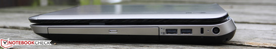 Rechte Seite: DVD-Brenner, 2 x USB 2.0, Kensington, AC