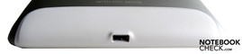 Rechte Seite: USB-Buchse
