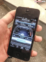 LTE-Verbindung in einem überfüllten Telekom-Shop