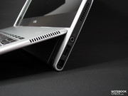 punktet das Subnotebook insbesondere mit maximal 10,3 mm Dicke