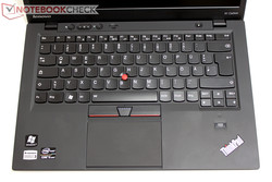 Neues Gesicht mit bekanntem Inhalt: Eingabegeräte am Thinkpad X1 Carbon