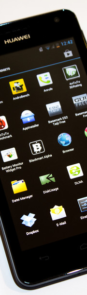 wenig Bloatware vorinstalliert.