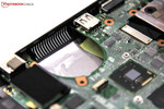 Erfreulich: fanless cooling!