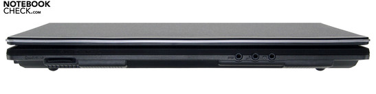 Notebookcheck.com | HawkForce Mobile.ForceM13.S1 Vorderseite: Kartenleser, S/PDIF, Mikrofon, Kopfhörer