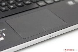 großzügiges Touchpad mit Gesten-Unterstützung