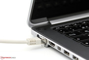 Vorteil: Eine eigenständige RJ-45-Netzwerkbuchse ist an Bord.