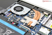 Das Kühlsystem besteht auf einem Lüfter samt Heatpipe aus Kupfer.