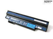 Der mitgelieferte 6-Zellen-Akku bietet 63 Wh (5600 mAh) bei 11.1 Volt