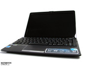 Der Eee PC 1215N verfügt über matte Oberflächen...