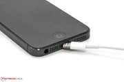 Der Lightning-Connector kann beidseitig eingesteckt werden.