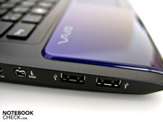 Gegenüber sind zwei weitere USB 2.0, FireWire 400 (4-Pin), ...