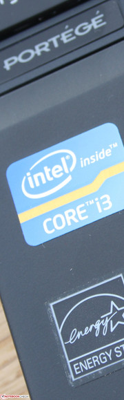 Toshiba Portégé R930-13F: Die Core-i3-Version (Sandy Bridge) ist ein seltenes Objekt. Die Leistung hängt den Core i5/i7 Schwestern deutlich hinterher.