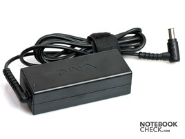 Das Netzteil des Netbooks