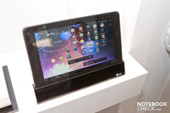 LG: 3D-Tablet LG Optimus Pad kann bei Amazon für rund 900 Euro vorbestellt werden