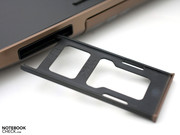 Über den ExpressCard 34 Einschub ergben sich weitere Möglichkeiten.