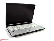 Fujitsu tritt mit dem LIFEBOOK S761 gegen die etablierte Konkurrenz an