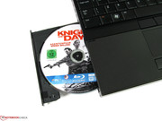 Das optische Laufwerk kann auch Blu-Rays lesen und beschreiben.