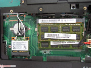 Beide Speicherbänke sind bereits mit 4-GB-Modulen belegt.