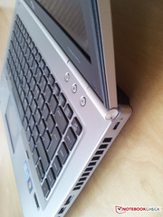 Allen voran das Keyboard im Chiclet Design.