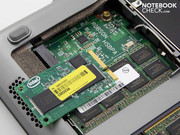Hier das seit lange vergessene Intel Turbo Memory-Modul (Robson-Modul).