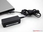 Gewicht mit Kabel: 279 Gramm