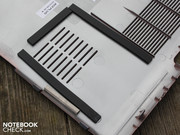 Im Core i3-350M sitzt auch die Intel HD Grafik und der Speichercontroller.