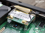 Das WLAN-Modul von Atheros steckt als mini PCI Express auf dem Mainboard.
