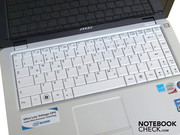 Um eine wirkliche Schwächeeinlage handelt es sich bei der verbauten Tastatureinheit. Hat die keiner getestet?