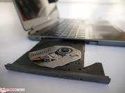 Das Laufwerk beschreibt auch M-Discs.