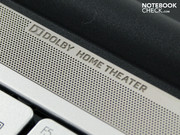 Die Dolby-Schriftzüge lassen einen guten Klang erwarten.