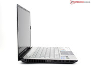 Eine Ausnahme macht das EasyNote NX69 mit seiner extrem dünnen TFT-Rahmung.