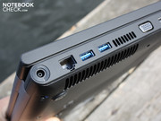 und USB 3.0 alles Wünschenswerte.