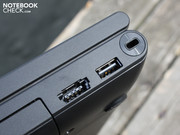Wo andere Hersteller eSATA durch USB 3.0 ersetzen, hat das 200B5B-S01DE beides.