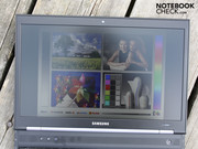 Perfekt für den Outdoor-Einsatz: mattes, 288 cd/m² helles Panel.