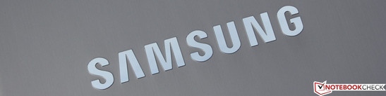 Samsung Series 7 700Z7C-S01DE: Stellt der 17-Zoller das schwache Display des 15.6-Zoll-Chronos (700Z5A-S01DE) ab? Samsung Series 7 700Z7C-S01DE: Stellt der 17-Zoller das schwache Display des 15.6-Zoll-Chronos (700Z5A-S01DE) ab?