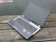 Warum Premium? Die Hardware gehört der Mainstream-Oberklasse an.