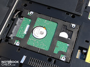 Die 2.5-Zoll HDD sitzt gedämpft