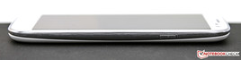 Rechte Seite: Power-Button