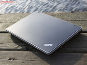 Der Titel „Black Smooth“ unseres Edge 11 meint die samtig, griffige Oberfläche.