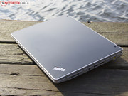 Wir wagen nach dem Test des Edge 13 (NUE2UGE) mit AMD Turion Neo X2 L625 (1.6 GHz) einen zweiten Blick.